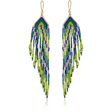 Cargar imagen en el visor de la galería, Pluma Pop Colibri - Earrings